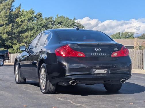 2012 INFINITI G37x Base