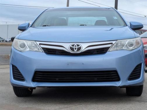 2013 Toyota Camry LE