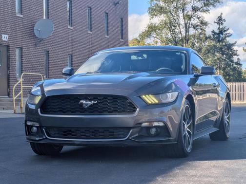 2017 Ford Mustang EcoBoost Premium