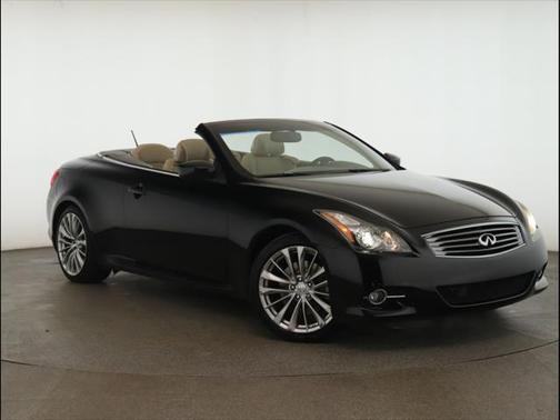 2011 INFINITI G37 Sport
