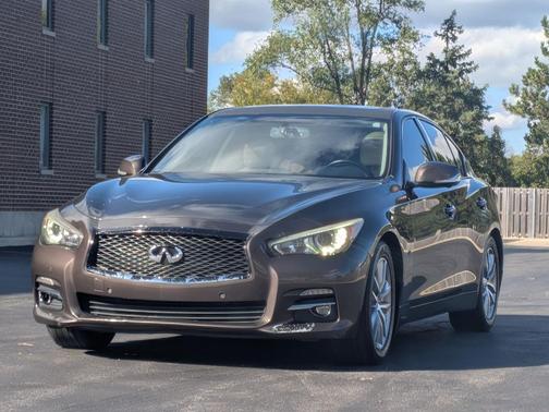 2014 INFINITI Q50 Premium
