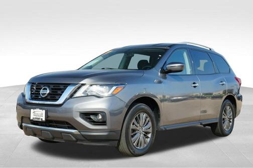 2019 Nissan Pathfinder SV