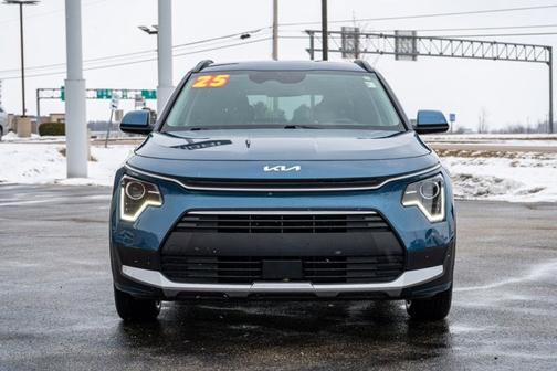 2025 Kia Niro Plug-In Hybrid EX