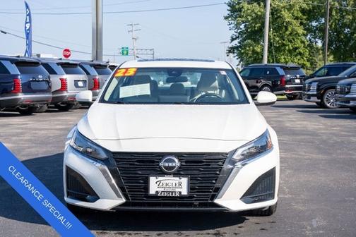 2023 Nissan Altima 2.5 SV