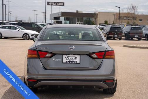 2023 Nissan Altima S FWD