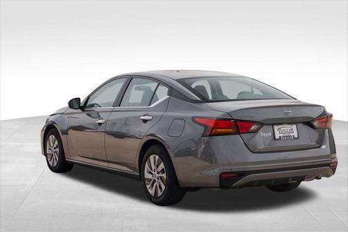 2023 Nissan Altima S FWD