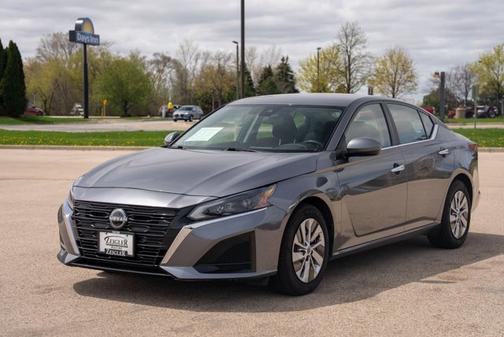 2023 Nissan Altima 2.5 S
