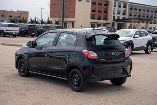 2021 Mitsubishi Mirage ES