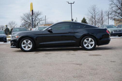 2015 Ford Mustang EcoBoost Premium