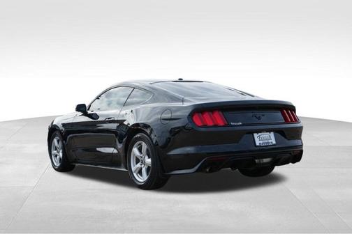 2015 Ford Mustang EcoBoost Premium