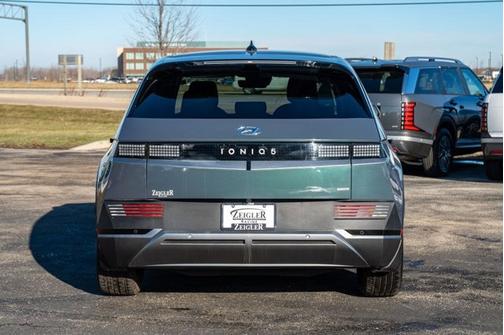 2024 Hyundai IONIQ 5 SEL