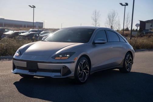 2024 Hyundai IONIQ 6 Limited