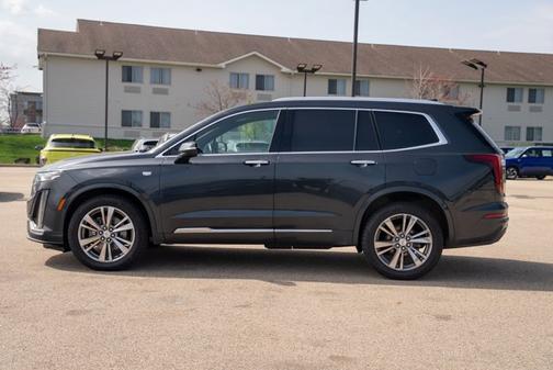 2022 Cadillac XT6 Premium Luxury