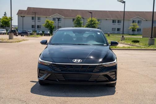 2025 Hyundai ELANTRA Sport