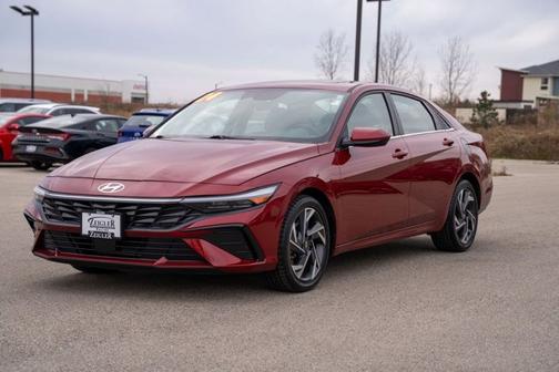 2024 Hyundai ELANTRA SEL