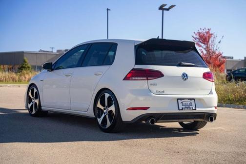 2018 Volkswagen Golf GTI 2.0T S 4-Door