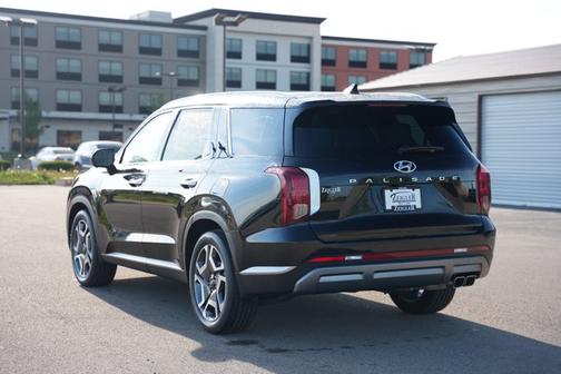2025 Hyundai PALISADE SEL Premium