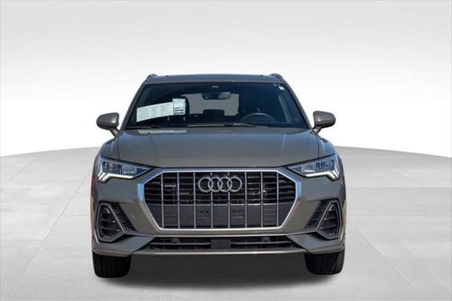 2024 Audi Q3 Premium 45 TFSI S line quattro Tiptronic