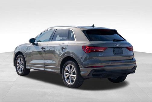 2024 Audi Q3 Premium 45 TFSI S line quattro Tiptronic