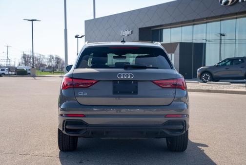 2024 Audi Q3 S line Premium