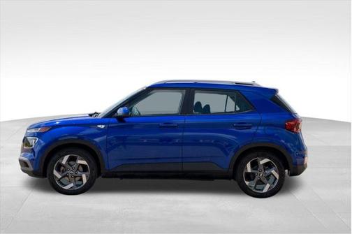 2021 Hyundai VENUE SEL