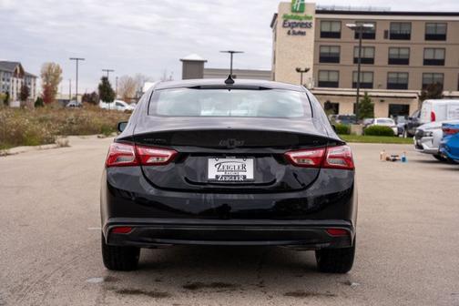 2024 Chevrolet Malibu FWD 1LT