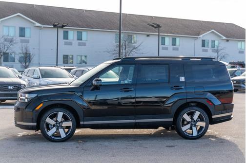 2025 Hyundai SANTA FE Limited