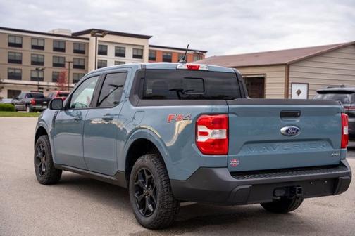 2022 Ford Maverick Lariat