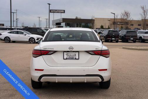 2022 Nissan Sentra SV