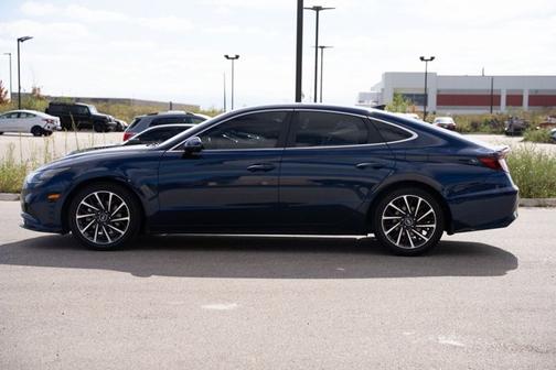 2022 Hyundai SONATA Limited