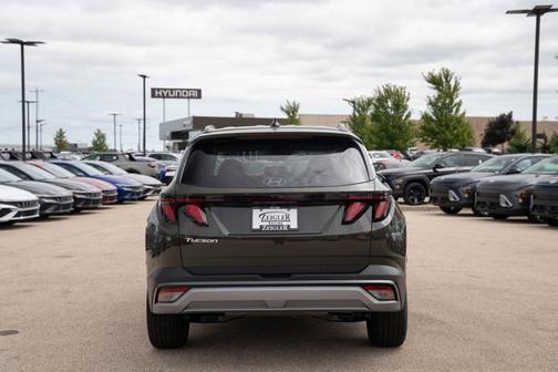 2025 Hyundai TUCSON SEL