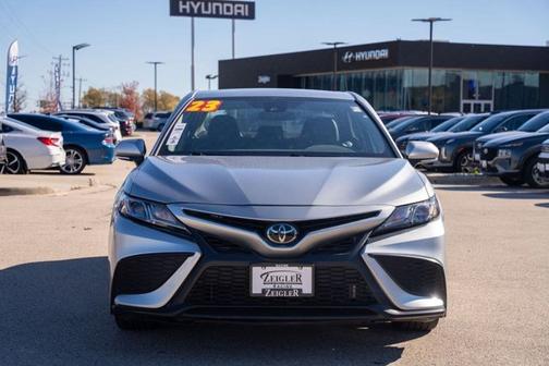 2023 Toyota Camry SE