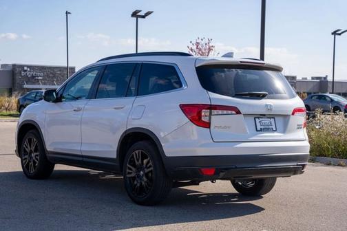 2022 Honda Pilot AWD Special Edition