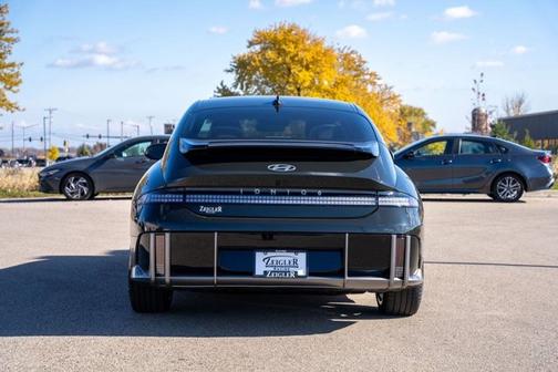 2023 Hyundai IONIQ 6 SEL