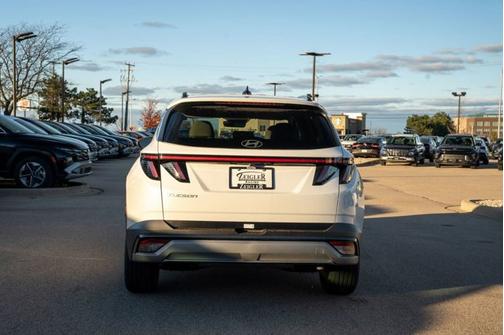2025 Hyundai TUCSON SEL Convenience