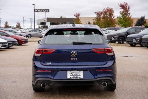 2024 Volkswagen Golf GTI 2.0T SE DSG