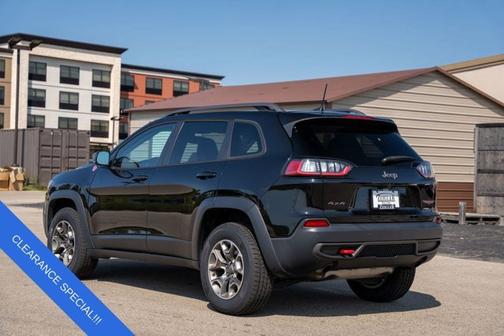 2020 Jeep Cherokee Trailhawk