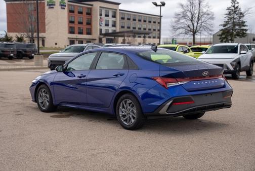 2024 Hyundai ELANTRA HEV Blue
