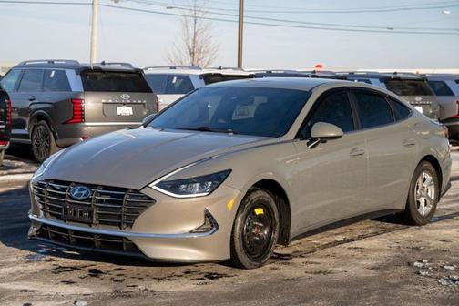 2021 Hyundai SONATA SE