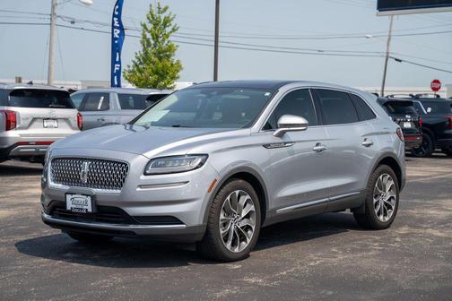 2021 Lincoln Nautilus Reserve