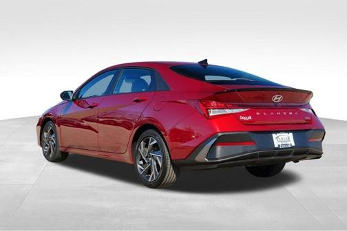 2025 Hyundai ELANTRA HEV SEL Sport