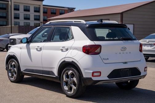 2022 Hyundai VENUE Limited
