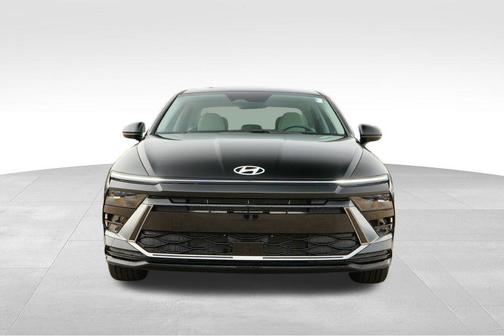 2026 Hyundai SONATA SEL