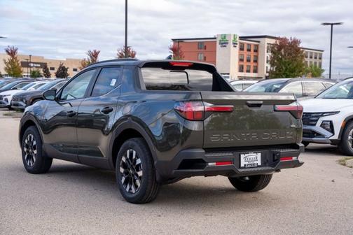 2026 Hyundai SANTA CRUZ SEL Activity