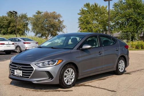 2018 Hyundai ELANTRA SE