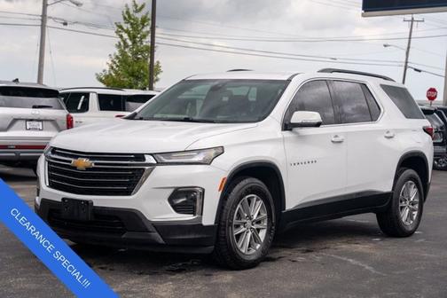 2022 Chevrolet Traverse LT Cloth