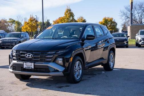 2025 Hyundai TUCSON SE