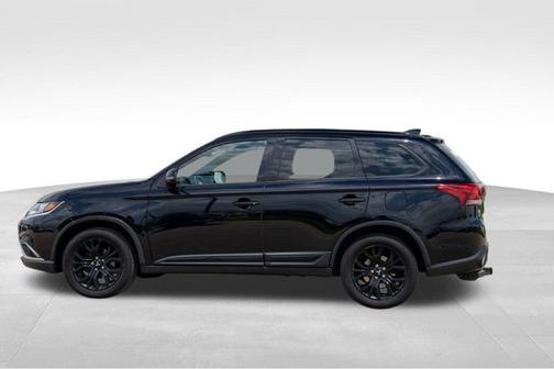 2018 Mitsubishi Outlander LE