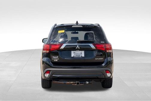 2018 Mitsubishi Outlander LE