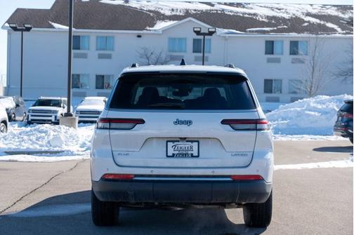 2023 Jeep Grand Cherokee L Laredo